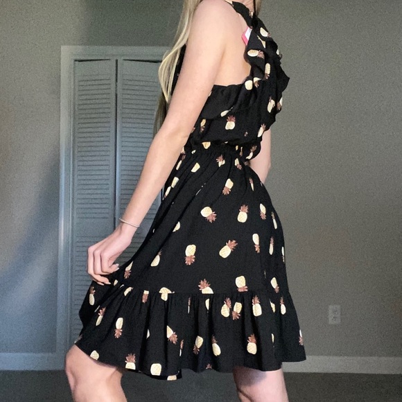 NWT Kate Spade Ruffle Sleeveless Pineapple Dress - Picture 3 of 7